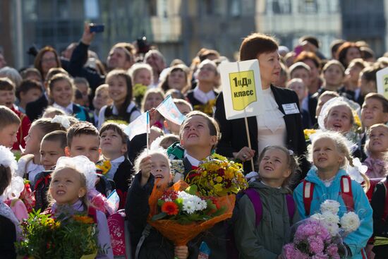 Academic year begins at Russian schools