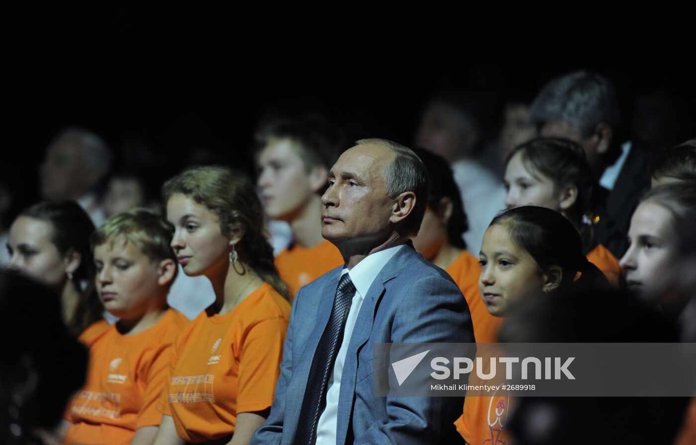 President Vladimir Putin meets with students and teachers of Sirius Center for Gifted Children on Knowledge Day