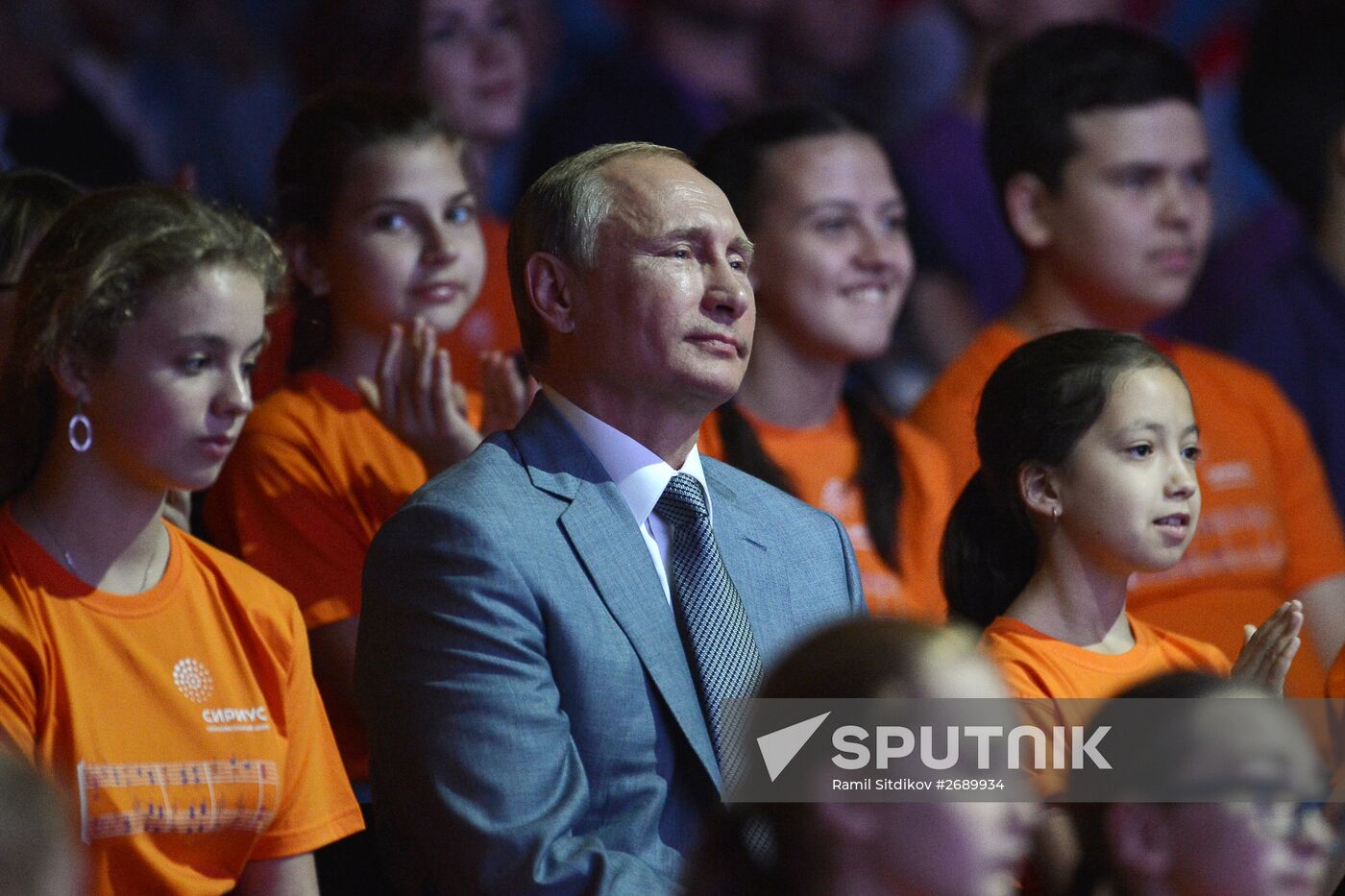 President Vladimir Putin meets with students and teachers of Sirius Center for Gifted Children on Knowledge Day