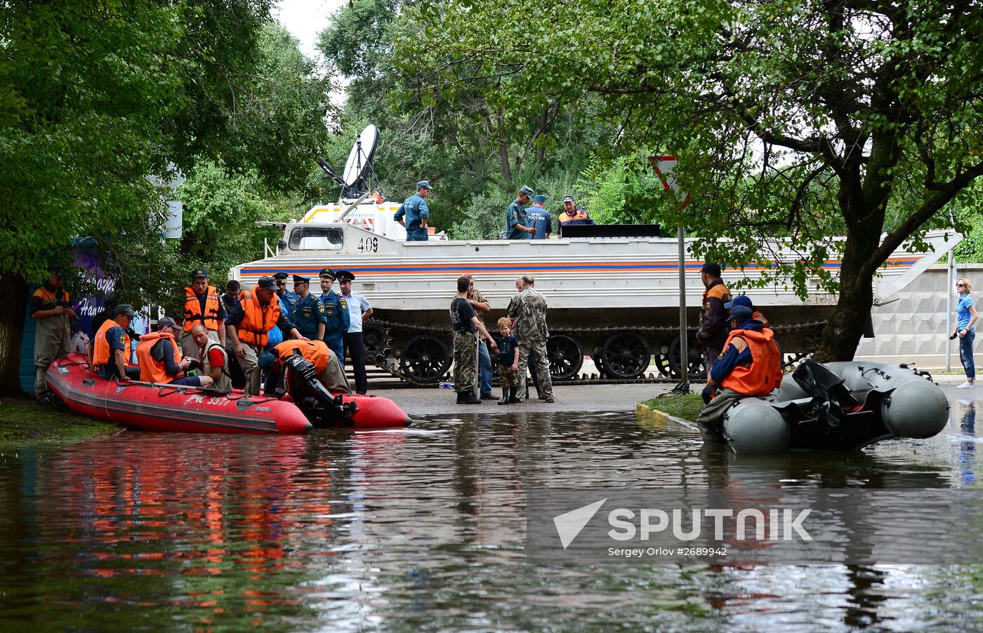 Ussuruiysk Zoo following a flash flood