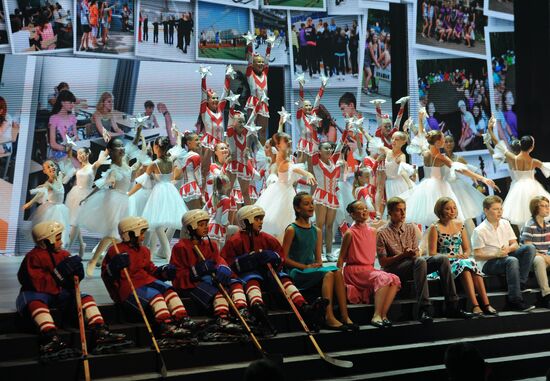 President Vladimir Putin meets with students and teachers of Sirius Center for Gifted Children on Knowledge Day