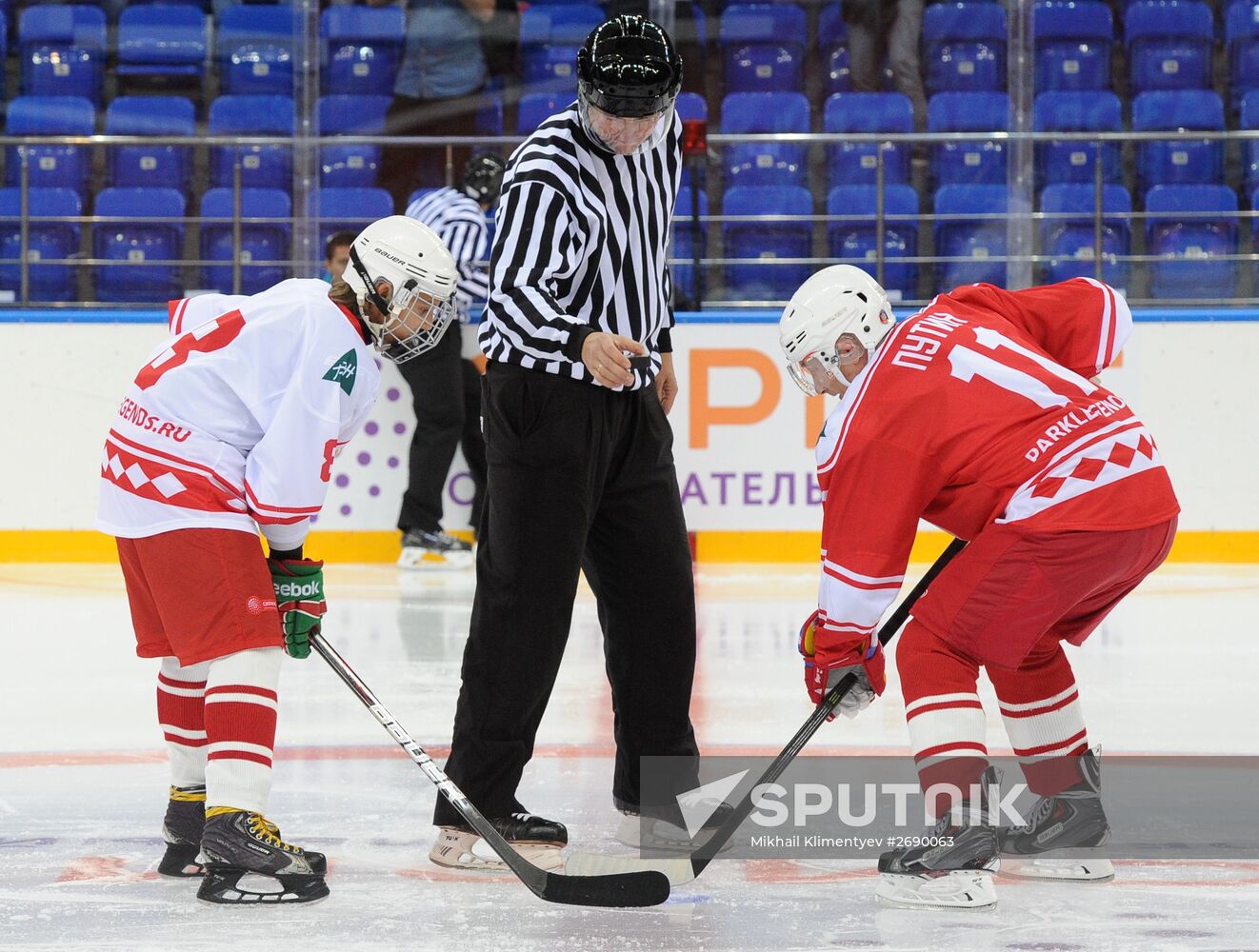 President Vladimir Putin meets with students and teachers of Sirius Center for Gifted Children on Knowledge Day