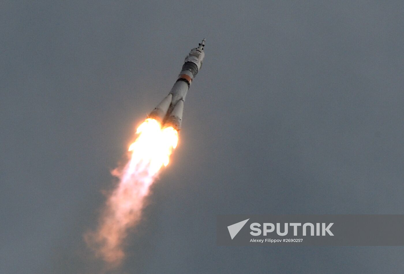 Launch of Soyuz TMA-18M spacecraft with crew of long-term expedition 45/46 to the ISS