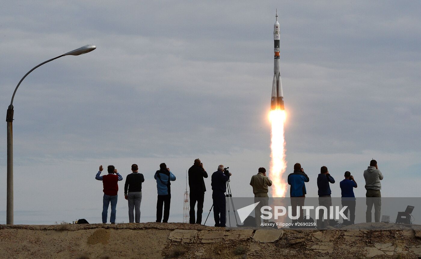 Soyuz TMA-18M launches to ISS with long-duration expedition 45/46