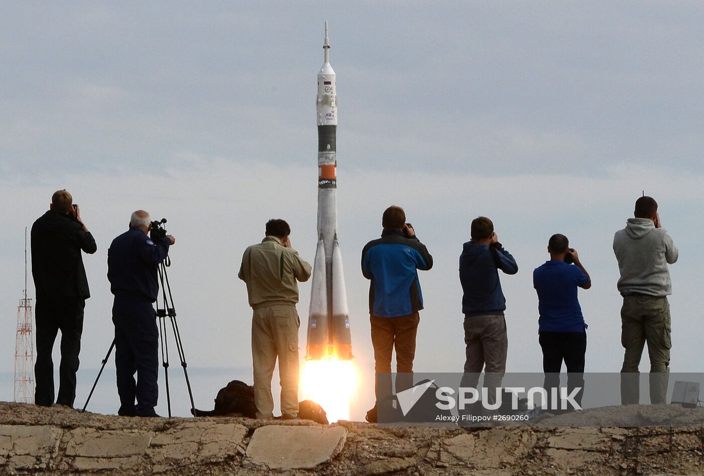 Soyuz TMA-18M launches to ISS with long-duration expedition 45/46