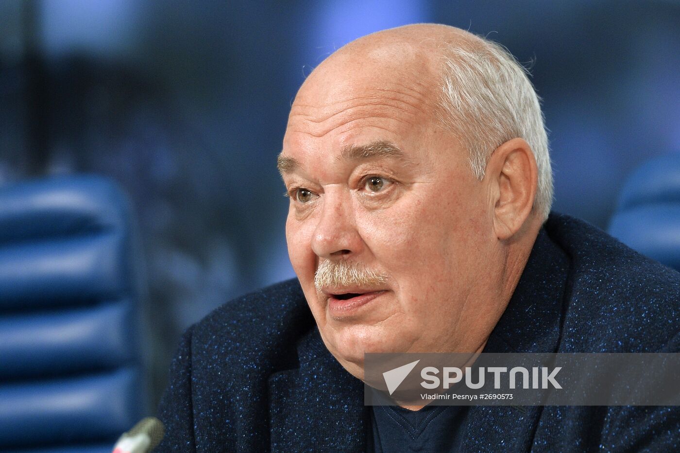 News conference by Mireille Mathieu