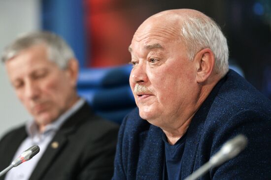 News conference by Mireille Mathieu