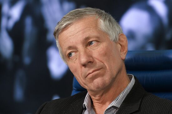 News conference by Mireille Mathieu