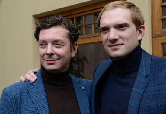 Chekhov Moscow Art Theater's company meeting