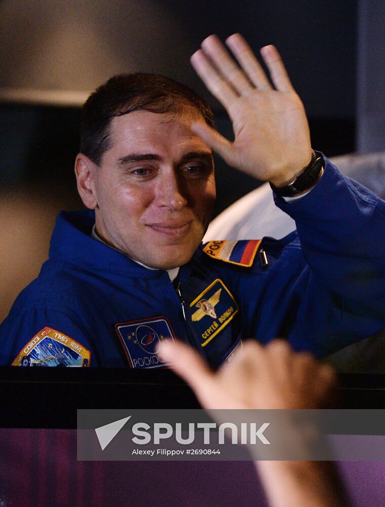 Launch of Soyuz TMA-18M spacecraft with crew of long-term expedition 45/46 to the ISS