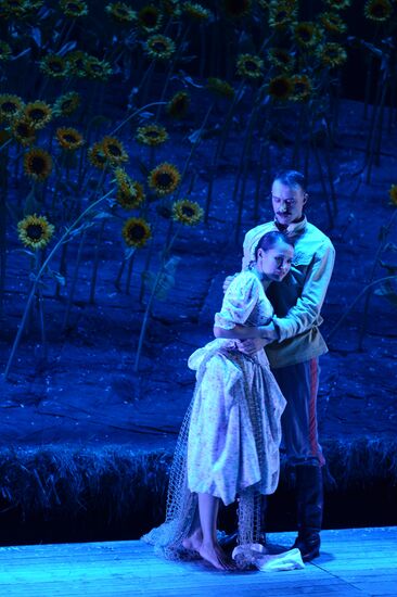 "And Quiet Flows the Don" play staged by Gorky Rostov Academic Drama Theater