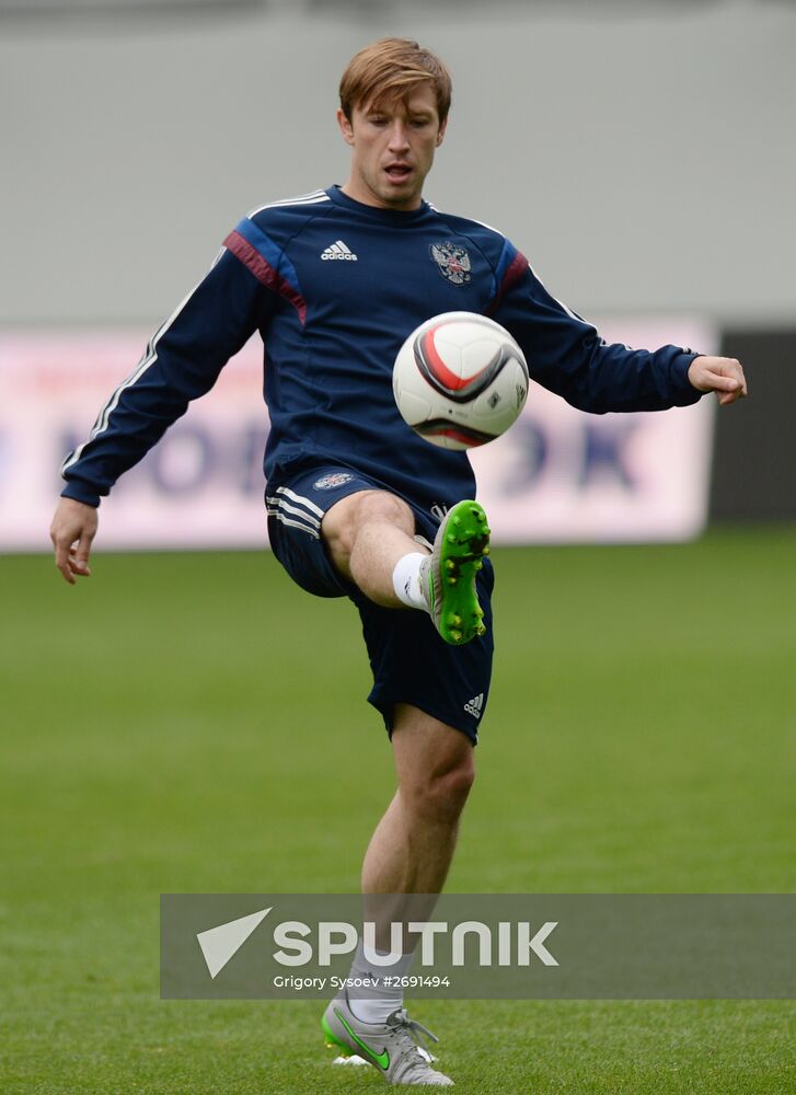 Russian national football team holds training session