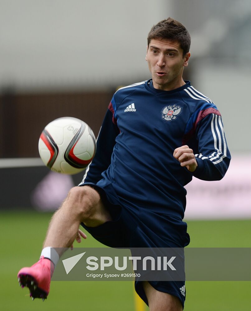 Russian national football team holds training session