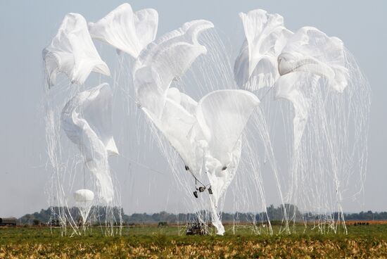Paratroopers from Serbia, Russia, Belarus hold drill in Krasnodar region