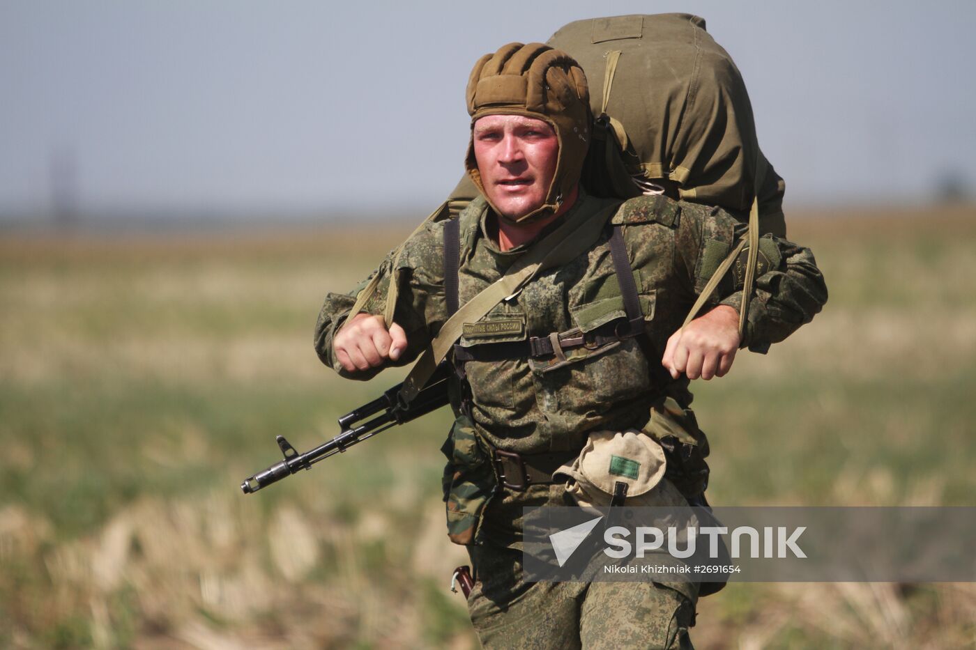 Paratroopers from Serbia, Russia, Belarus hold drill in Krasnodar region