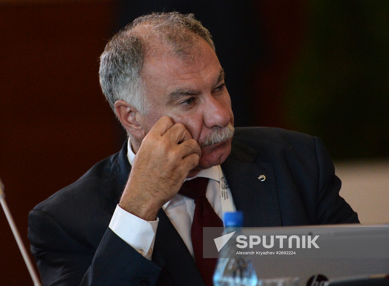 Key session The Strength of East Russia: Oil and Gas: Production, Power Bridge Linking Russia to Asia-Pacific Countries