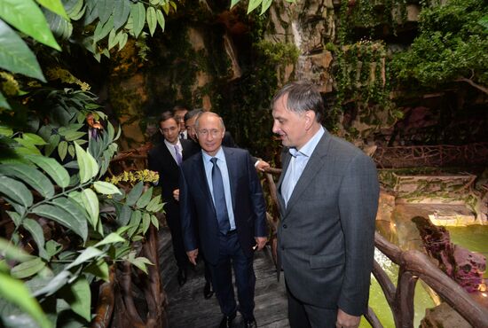 Russian President Vladimir Putin visits oceanarium on Russky Island