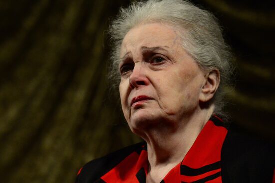 Maly Theater company meeting