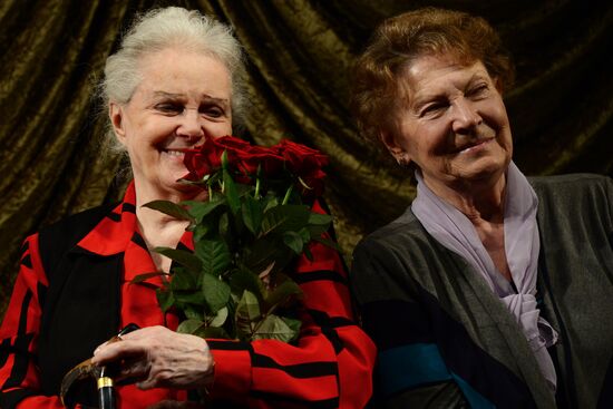 Maly Theater company meeting