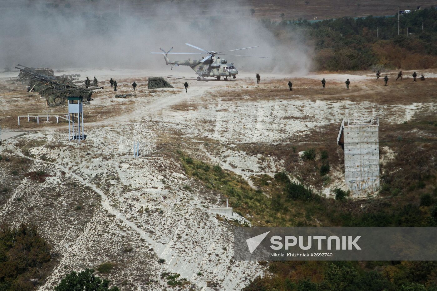 Paratroopers from Serbia, Russia, Belarus hold drill in Krasnodar region