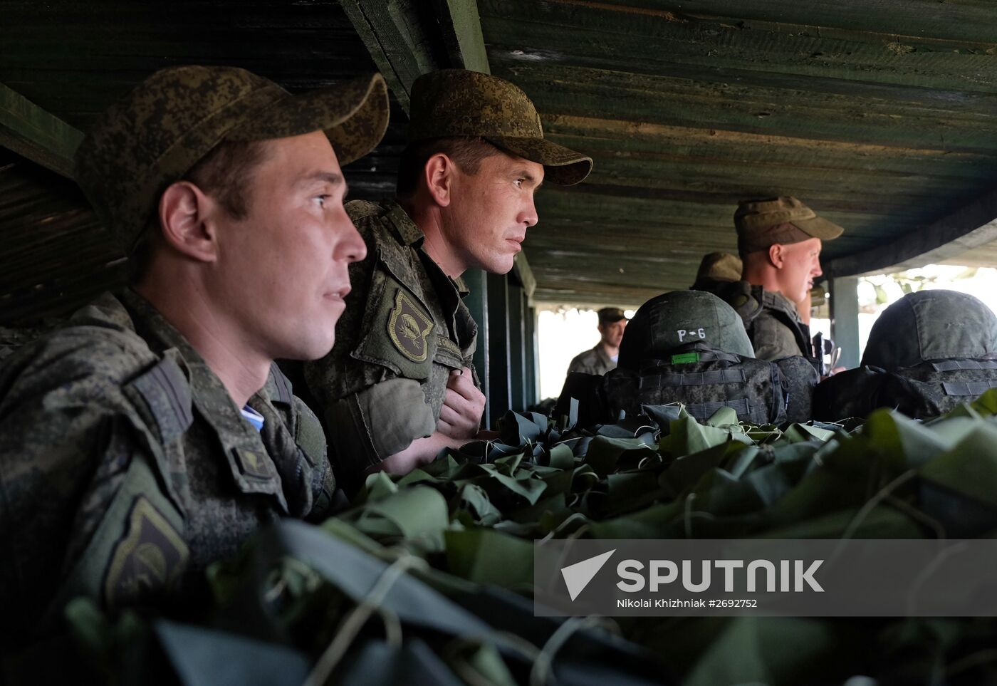 Paratroopers from Serbia, Russia, Belarus hold drill in Krasnodar region