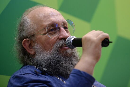 28th Moscow International Book Fair. Day Three