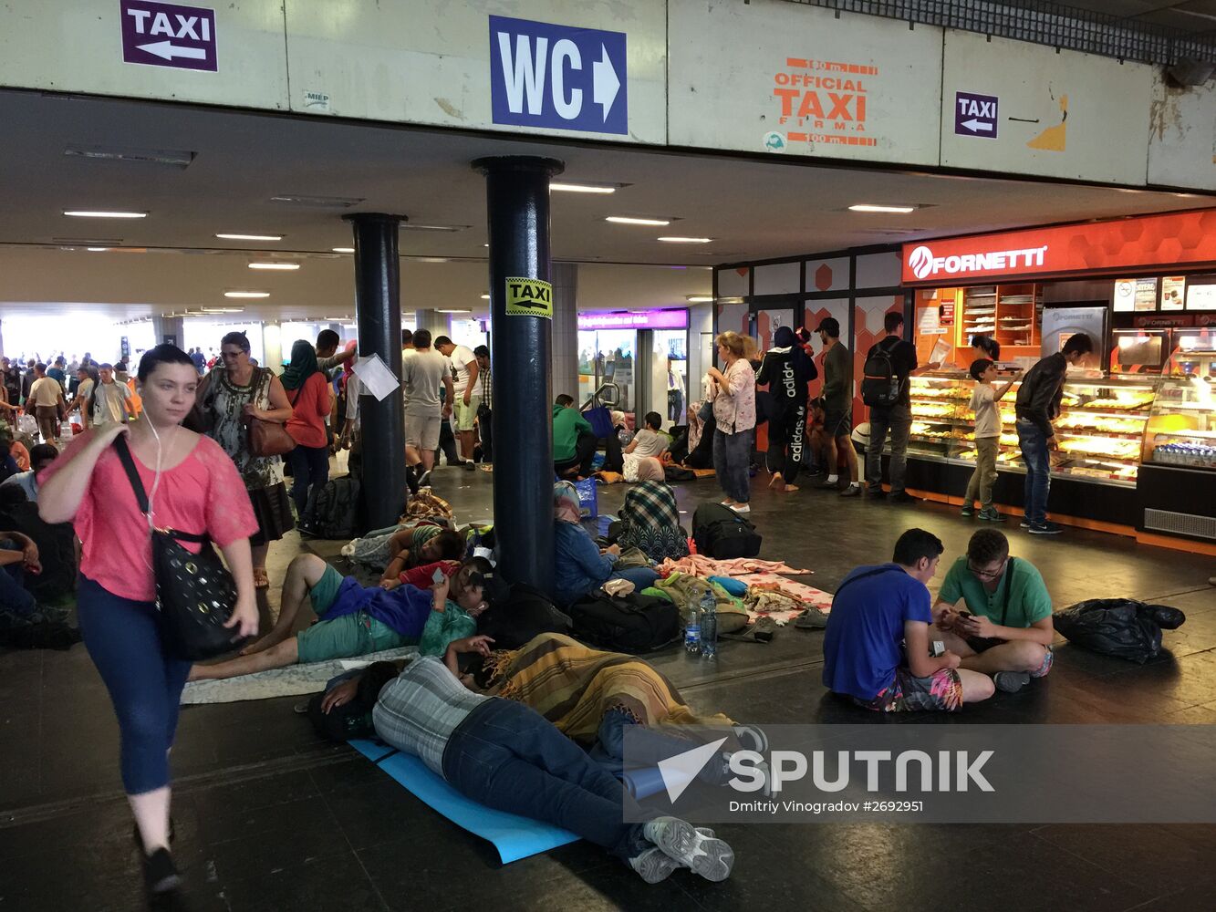 Middle East refugees at Budapest Keleti station