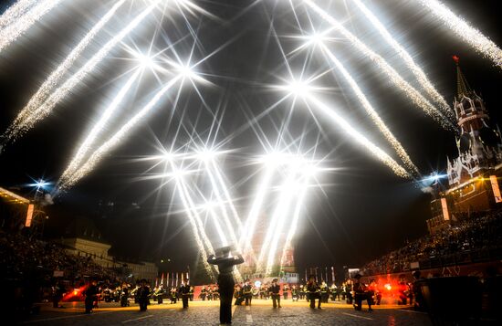 Final rehearsal of Spasskaya Tower festival's opening ceremony