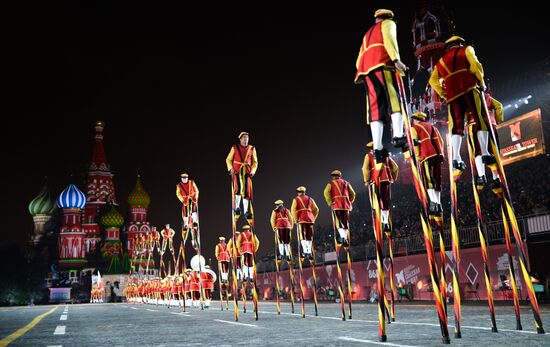 Final rehearsal of Spasskaya Tower festival's opening ceremony