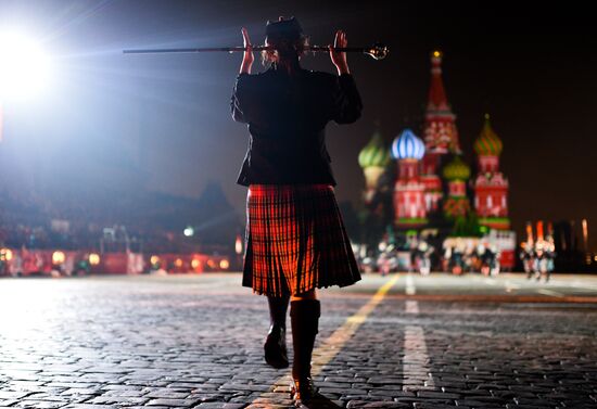 Final rehearsal of Spasskaya Tower festival's opening ceremony