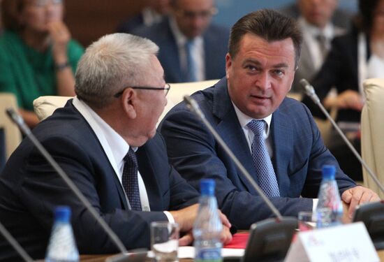 Forum of Governors of East Russia and North-Western Provinces of China