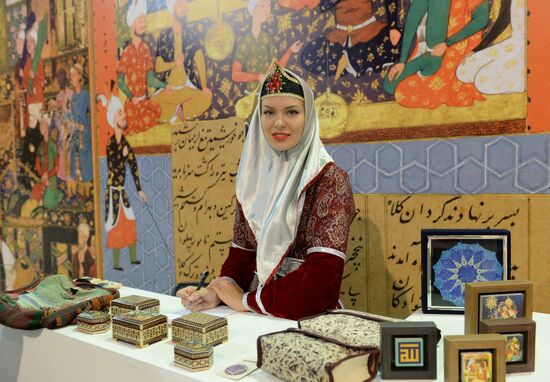 28th Moscow International Book Fair. Day Four