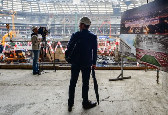 Football. Delegations of FIFA and Russia 2018 Organizing Committee visit Luzhniki Grand Sports Arena