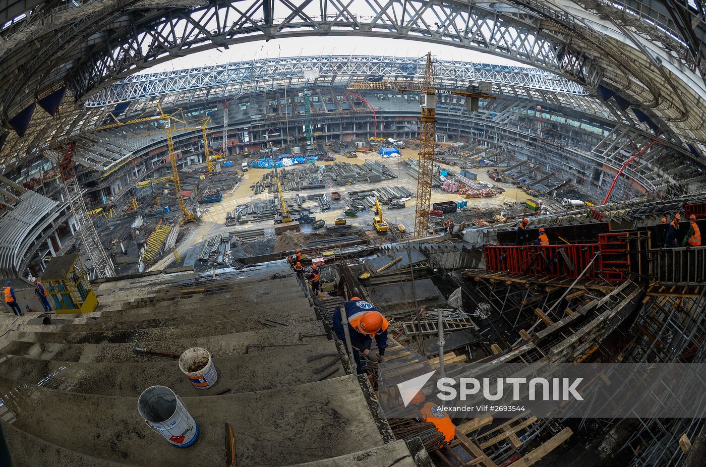 Football. Delegations of FIFA and Russia 2018 Organizing Committee visit Luzhniki Grand Sports Arena