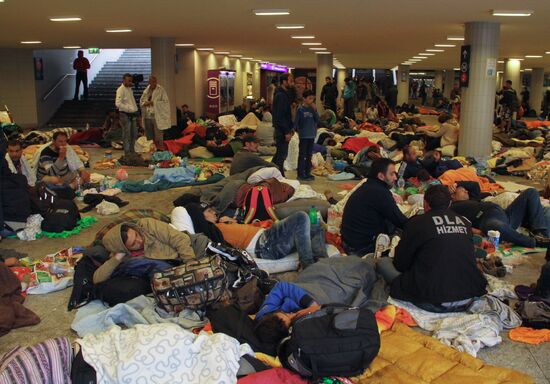 Middle Eastern refugees at Budapest Keleti station