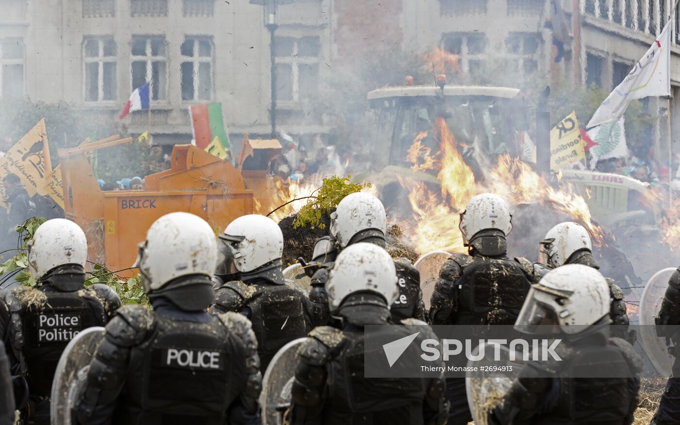 Farmers protest in Brussels