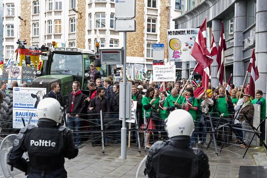 Farmers protest in Brussels