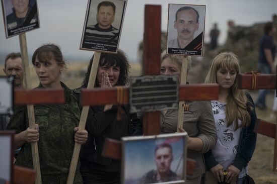 Events at Saur Grave to commemorate 72 years since liberation of Donbass from Nazi invaders