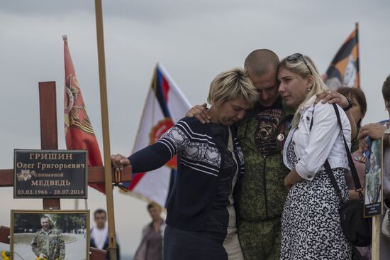 Events at Saur Grave to commemorate 72 years since liberation of Donbass from Nazi invaders