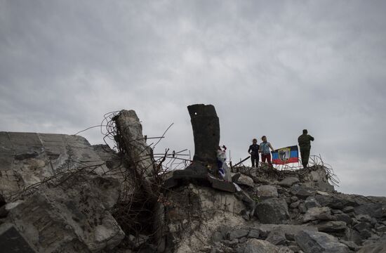 Events at Saur Grave to commemorate 72 years since liberation of Donbass from Nazi invaders