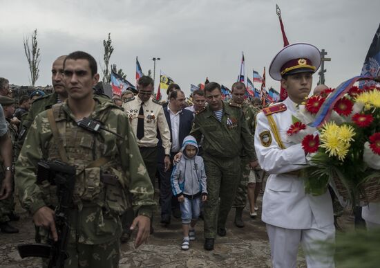 Events at Saur Grave to commemorate 72 years since liberation of Donbass from Nazi invaders