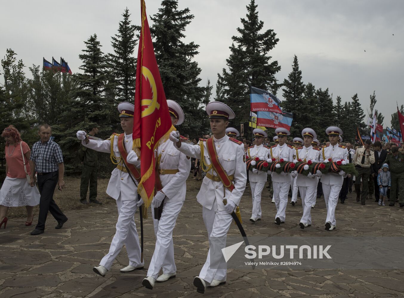 Events at Saur Grave to commemorate 72 years since liberation of Donbass from Nazi invaders