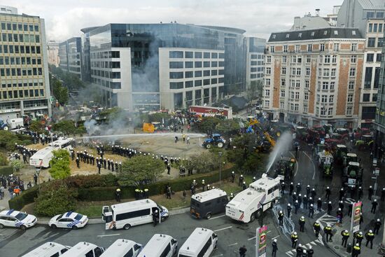 Farmers protest in Brussels