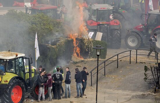 Farmers protest in Brussels