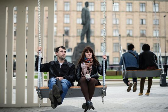 Moscow's renovated Triumfalnaya Square reopens