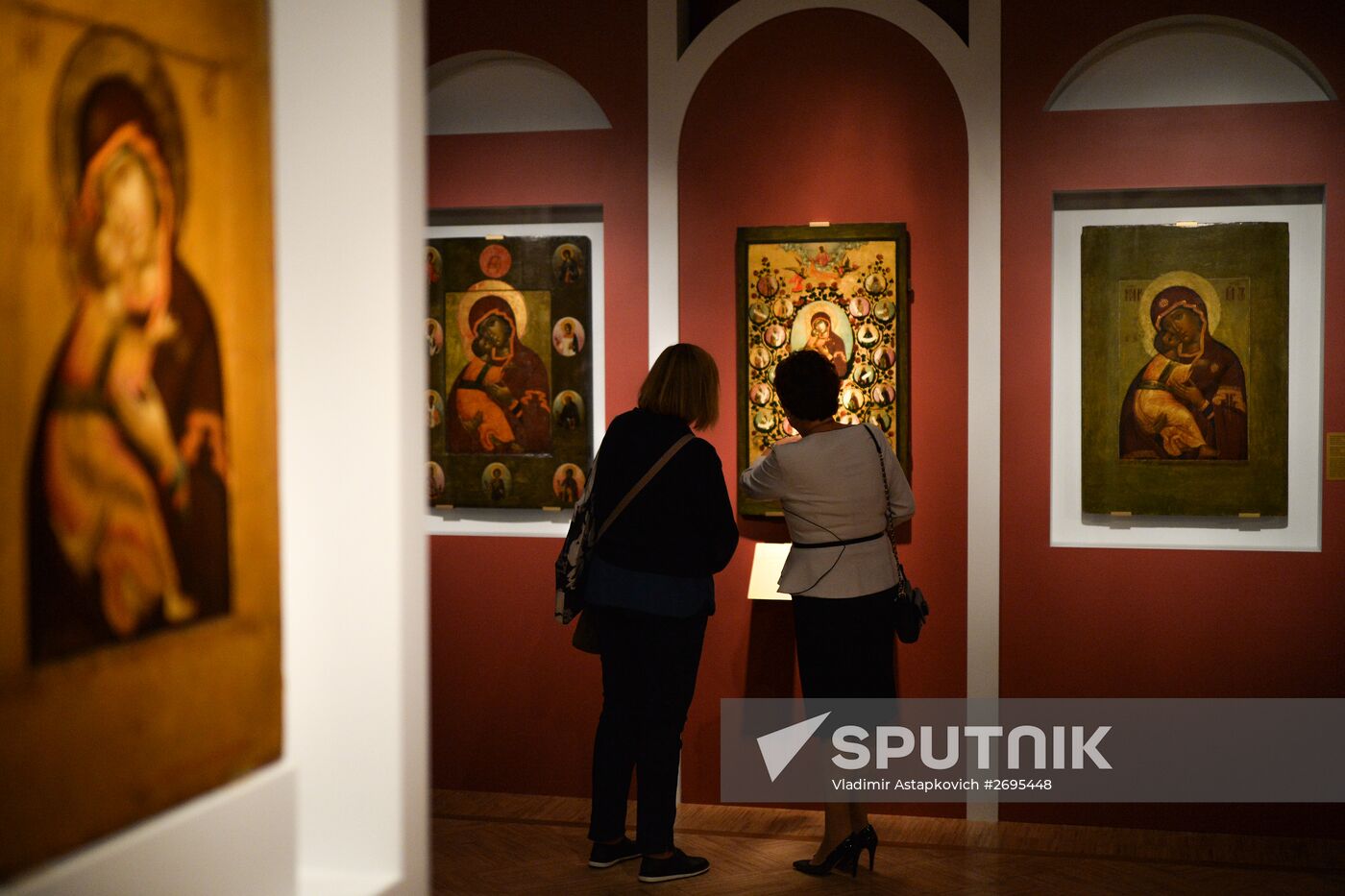 Opening of monographic exhibition "Simon Ushakov -- Tsarist Icon Painter"