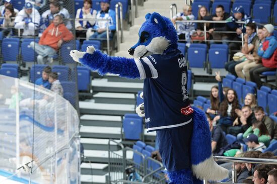 Kontinental Hockey League. Dynamo Moscow vs. Medvescak Zagreb