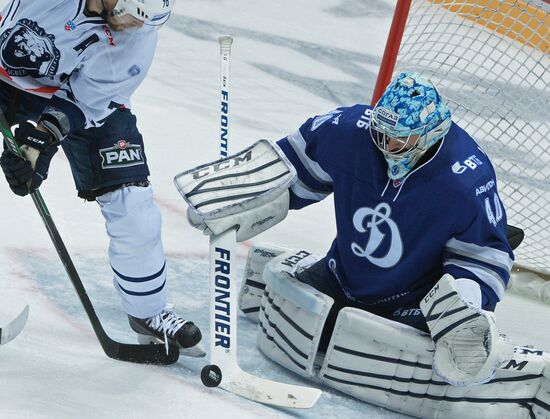 Kontinental Hockey League. Dynamo Moscow vs. Medvescak Zagreb