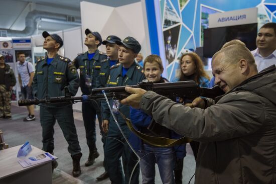 The 10th Russia Arms Expo international exhibition's opening