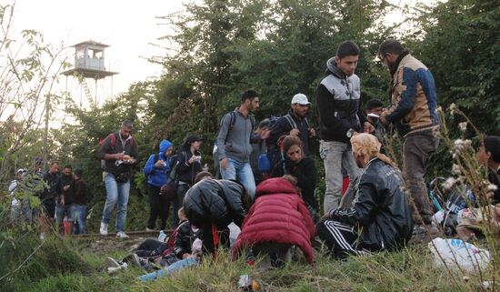Refugees on the Serbian-Hungarian border